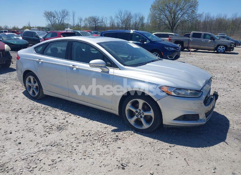 2015 Ford Fusion SE (VIN 3FA6P0H96FR135457) main photo