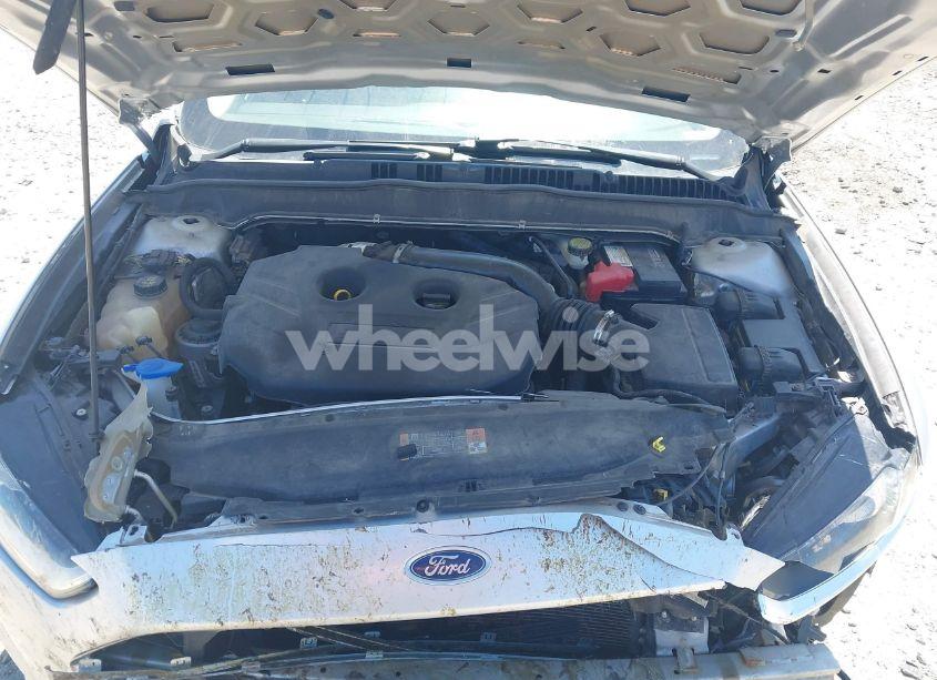 Photo 10 of 2015 Ford Fusion SE (VIN 3FA6P0H96FR135457)