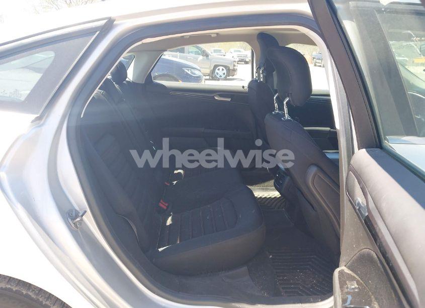 Photo 8 of 2015 Ford Fusion SE (VIN 3FA6P0H96FR135457)