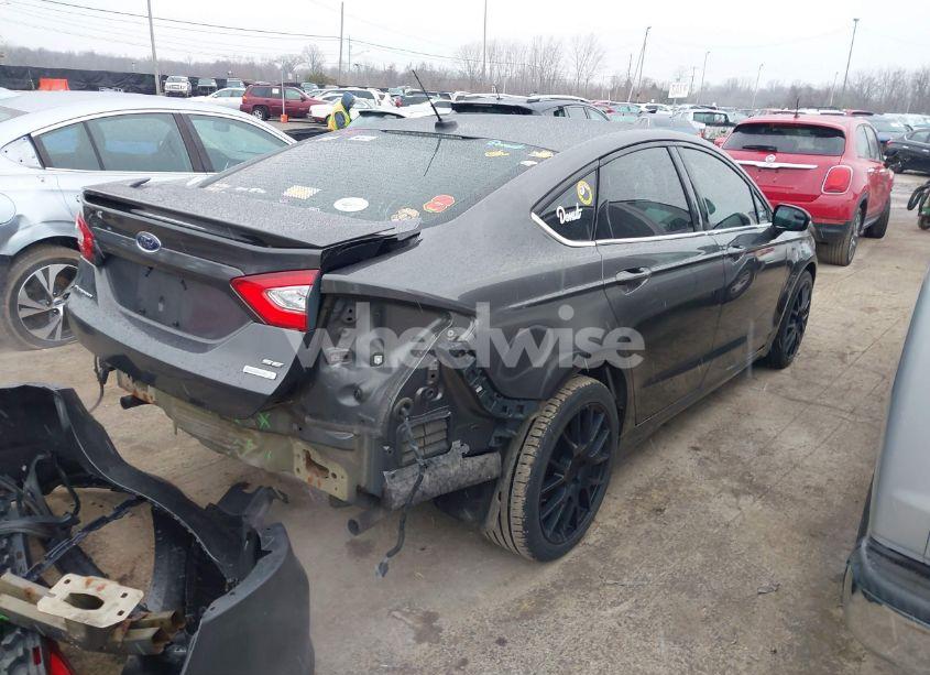 Photo 4 of 2015 Ford Fusion SE (VIN 3FA6P0H96FR221268)