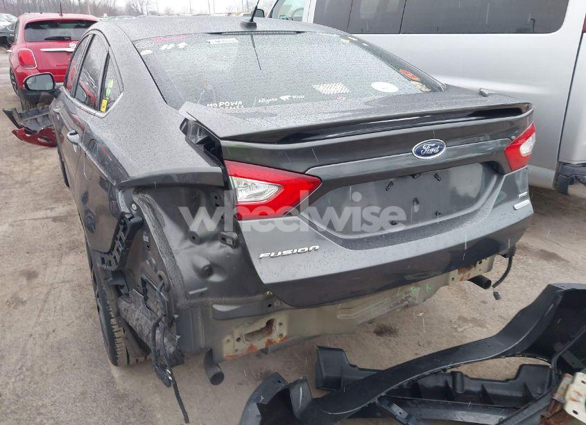 Photo 6 of 2015 Ford Fusion SE (VIN 3FA6P0H96FR221268)