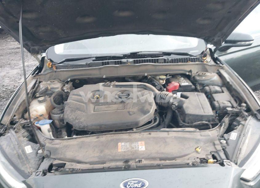 Photo 10 of 2015 Ford Fusion SE (VIN 3FA6P0H96FR227023)