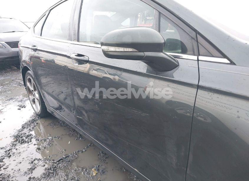 Photo 6 of 2015 Ford Fusion SE (VIN 3FA6P0H96FR227023)