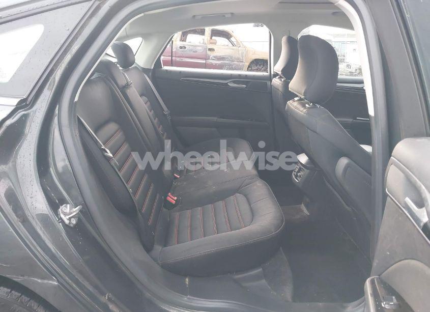 Photo 8 of 2015 Ford Fusion SE (VIN 3FA6P0H96FR227023)