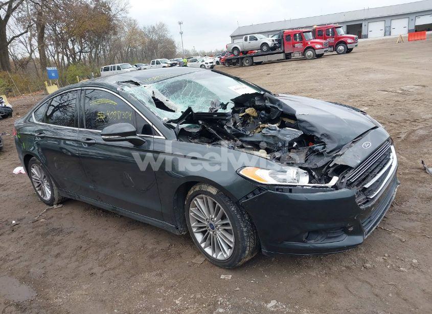 2015 Ford Fusion SE (VIN 3FA6P0H96FR233422) main photo