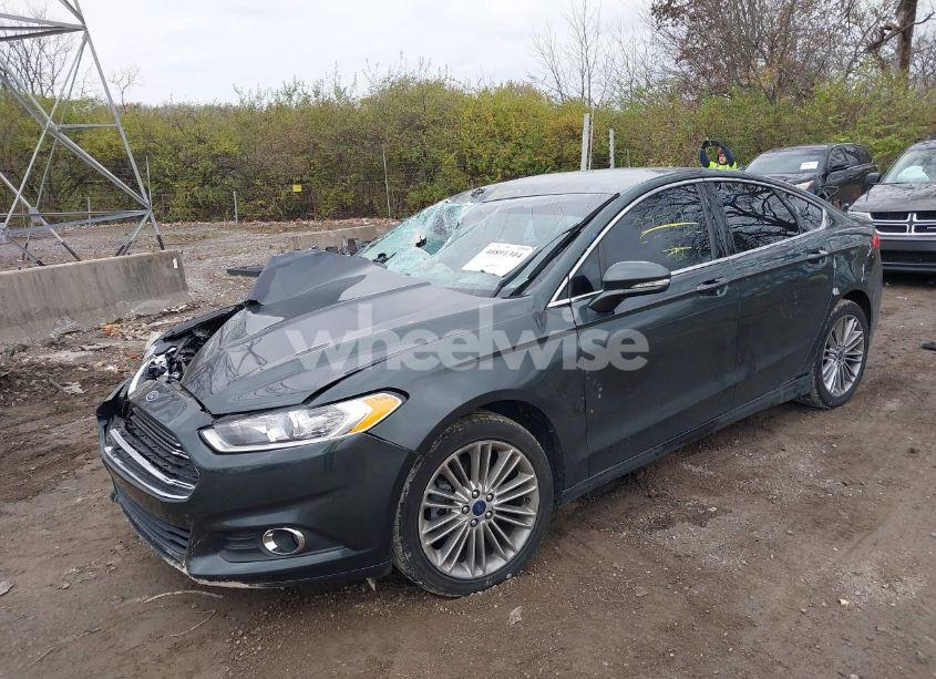Photo 2 of 2015 Ford Fusion SE (VIN 3FA6P0H96FR233422)