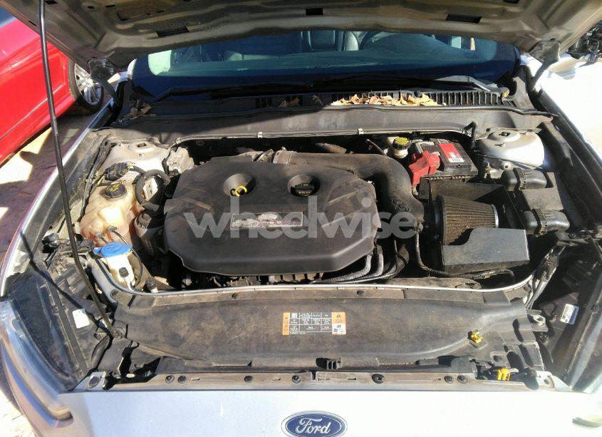 Photo 10 of 2015 Ford Fusion SE (VIN 3FA6P0H96FR248230)