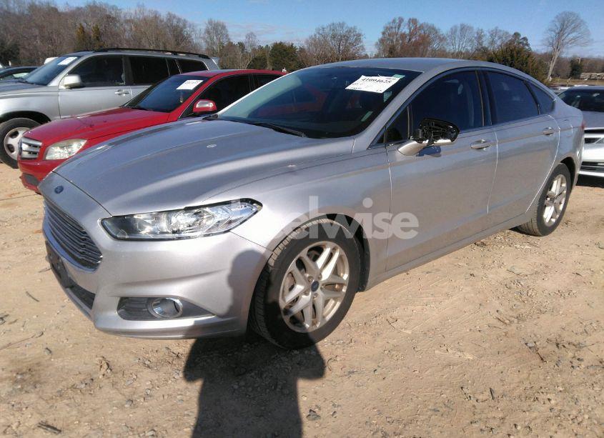 Photo 2 of 2015 Ford Fusion SE (VIN 3FA6P0H96FR248230)