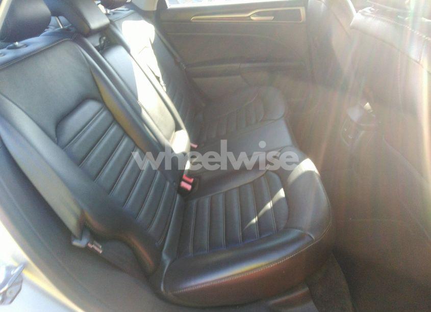 Photo 8 of 2015 Ford Fusion SE (VIN 3FA6P0H96FR248230)