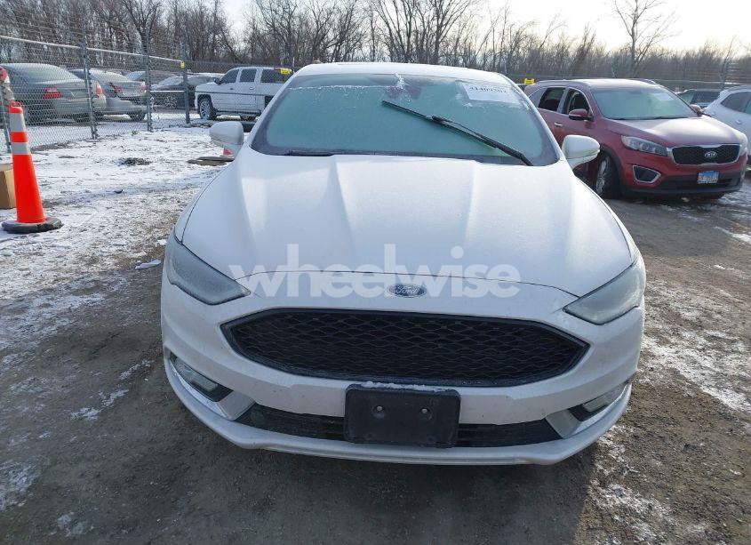 Photo 12 of 2017 Ford Fusion SE (VIN 3FA6P0H96HR247291)
