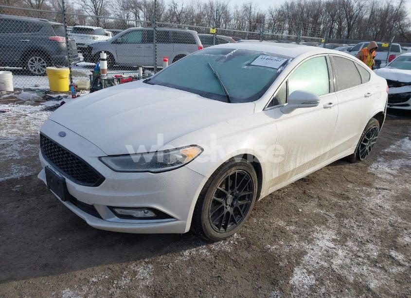 Photo 2 of 2017 Ford Fusion SE (VIN 3FA6P0H96HR247291)