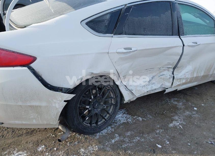 Photo 6 of 2017 Ford Fusion SE (VIN 3FA6P0H96HR247291)