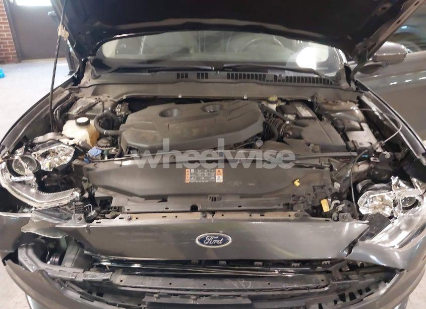 Photo 10 of 2017 Ford Fusion SE (VIN 3FA6P0H96HR316755)