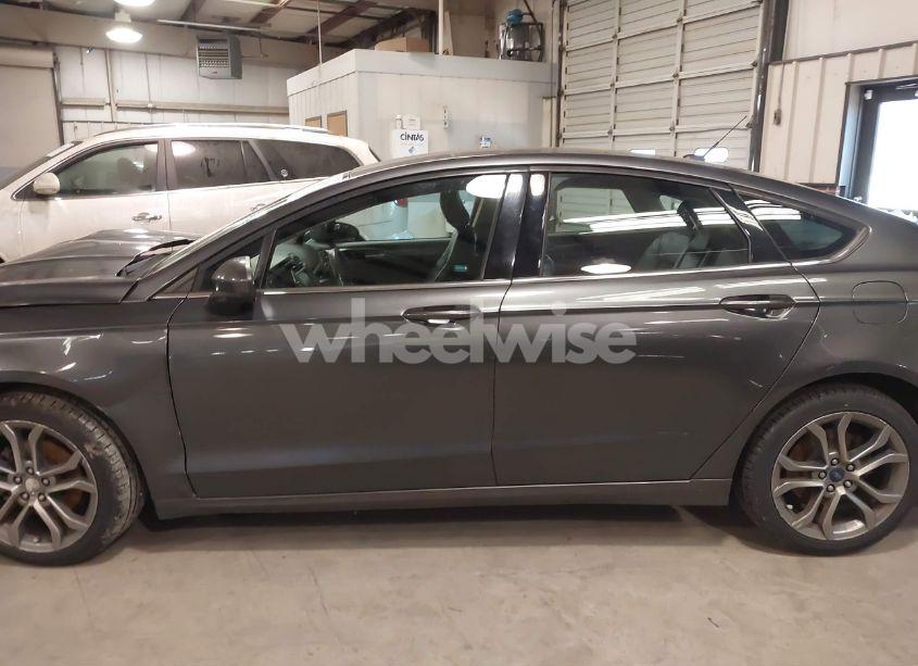 Photo 14 of 2017 Ford Fusion SE (VIN 3FA6P0H96HR316755)