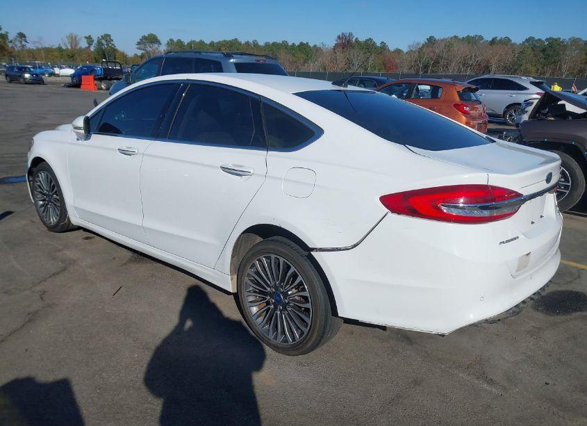 Photo 3 of 2018 Ford Fusion SE (VIN 3FA6P0H96JR244638)