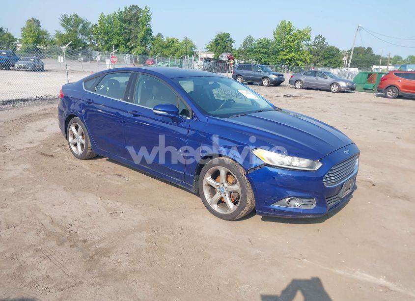 2013 Ford Fusion SE (VIN 3FA6P0H97DR112010) main photo