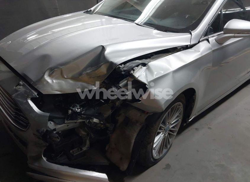 Photo 6 of 2013 Ford Fusion SE (VIN 3FA6P0H97DR172157)