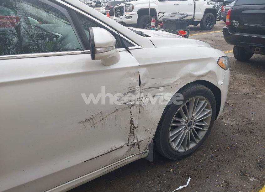 Photo 17 of 2014 Ford Fusion SE (VIN 3FA6P0H97ER206941)