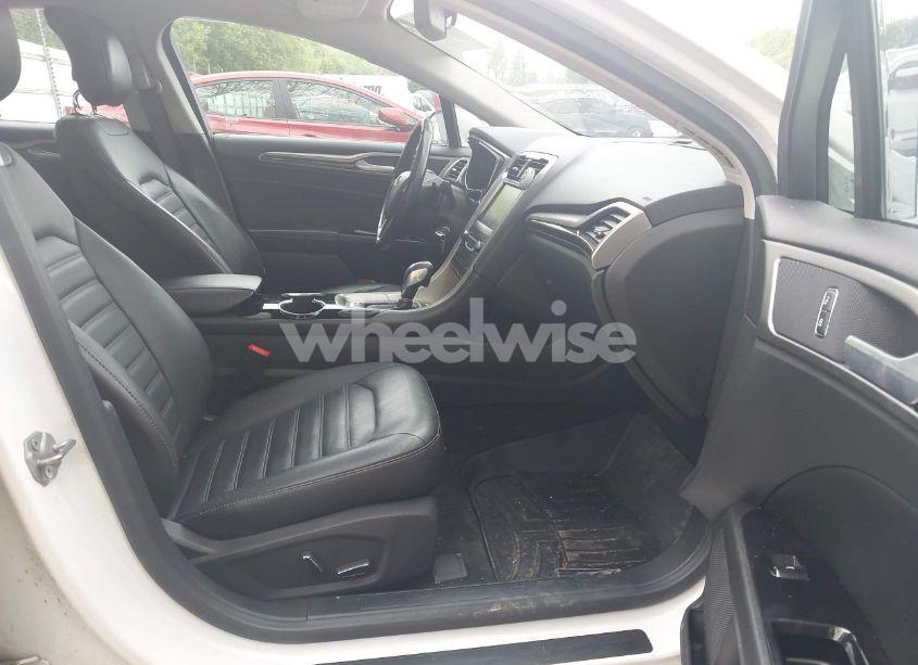 Photo 5 of 2014 Ford Fusion SE (VIN 3FA6P0H97ER206941)