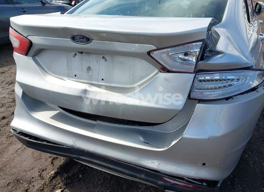 Photo 14 of 2016 Ford Fusion SE (VIN 3FA6P0H97GR242535)