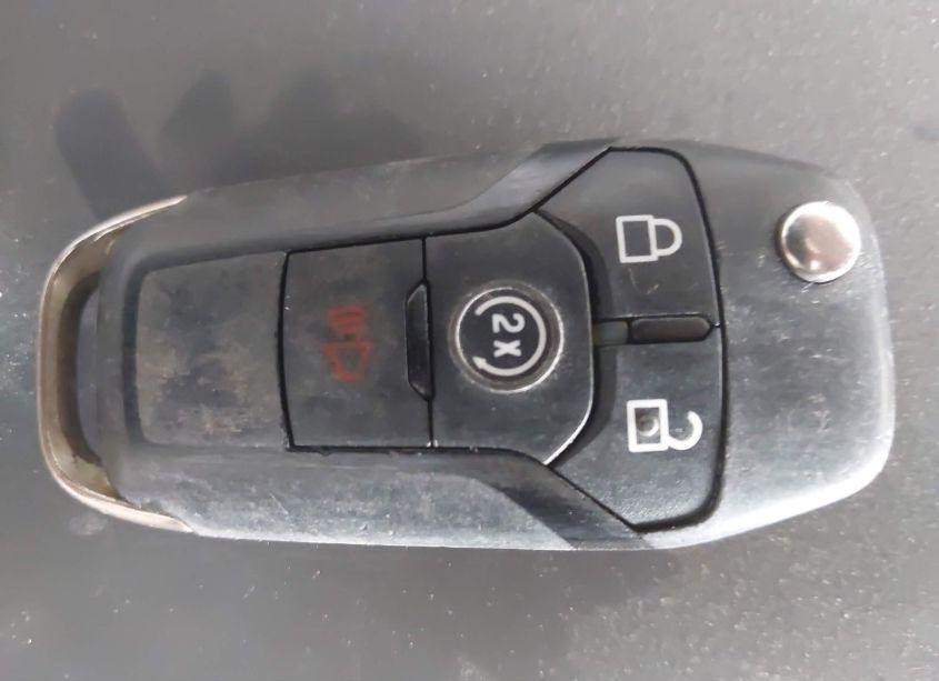 Photo 11 of 2016 Ford Fusion SE (VIN 3FA6P0H97GR353117)