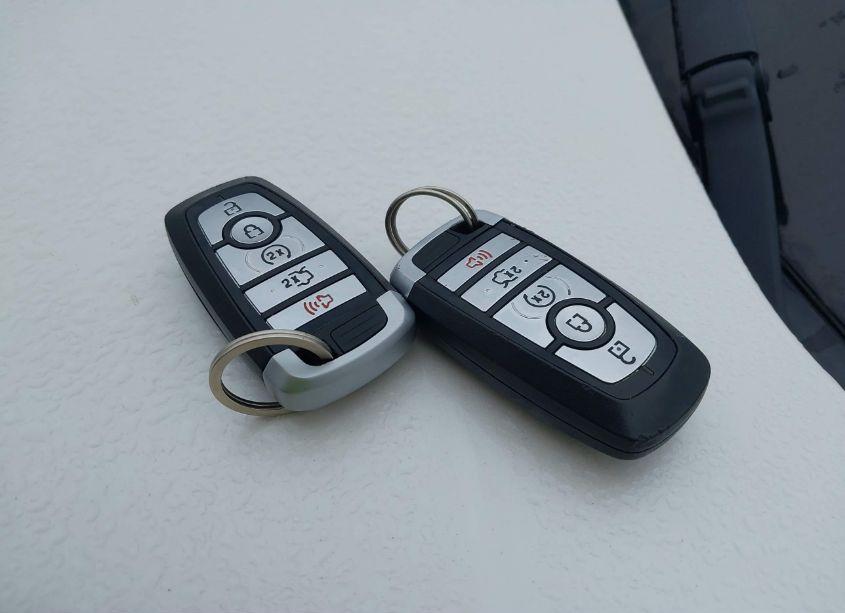 Photo 11 of 2017 Ford Fusion SE (VIN 3FA6P0H97HR175520)