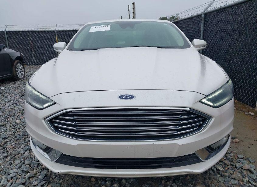Photo 12 of 2017 Ford Fusion SE (VIN 3FA6P0H97HR175520)