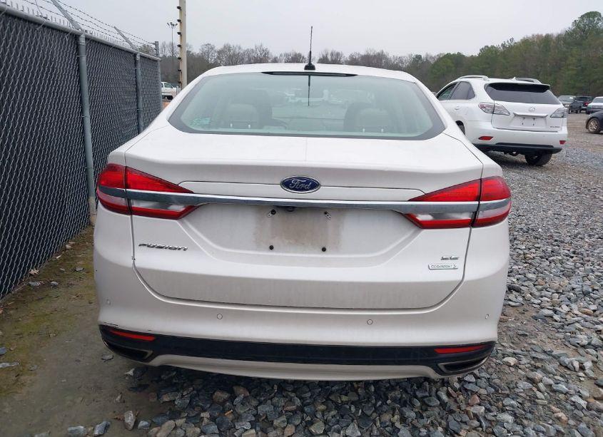 Photo 16 of 2017 Ford Fusion SE (VIN 3FA6P0H97HR175520)