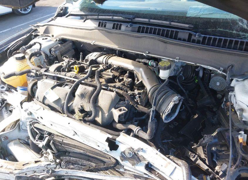 Photo 10 of 2018 Ford Fusion SE (VIN 3FA6P0H97JR105926)