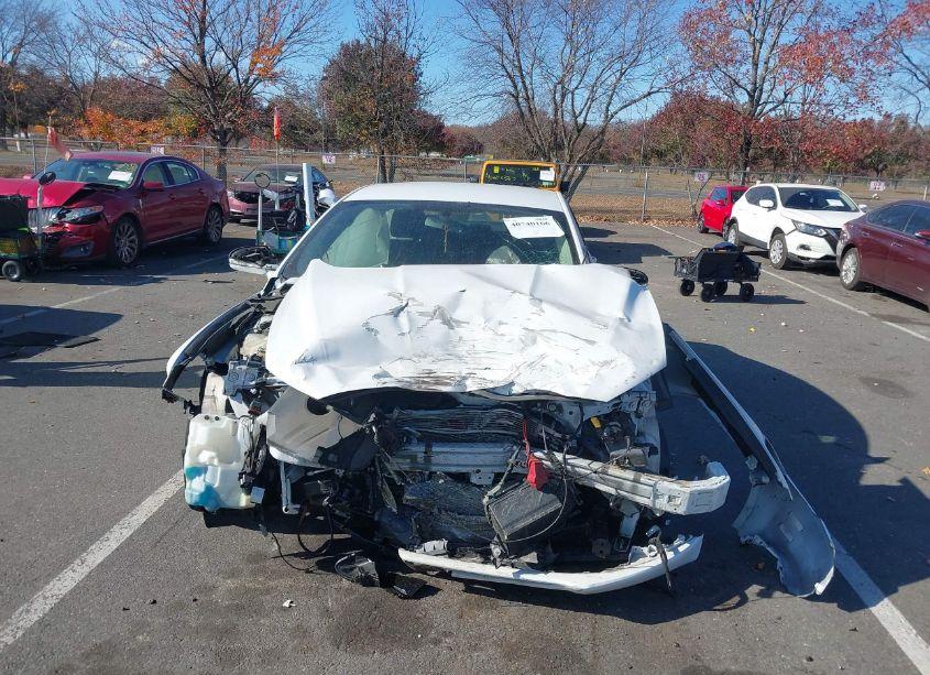 Photo 12 of 2018 Ford Fusion SE (VIN 3FA6P0H97JR105926)