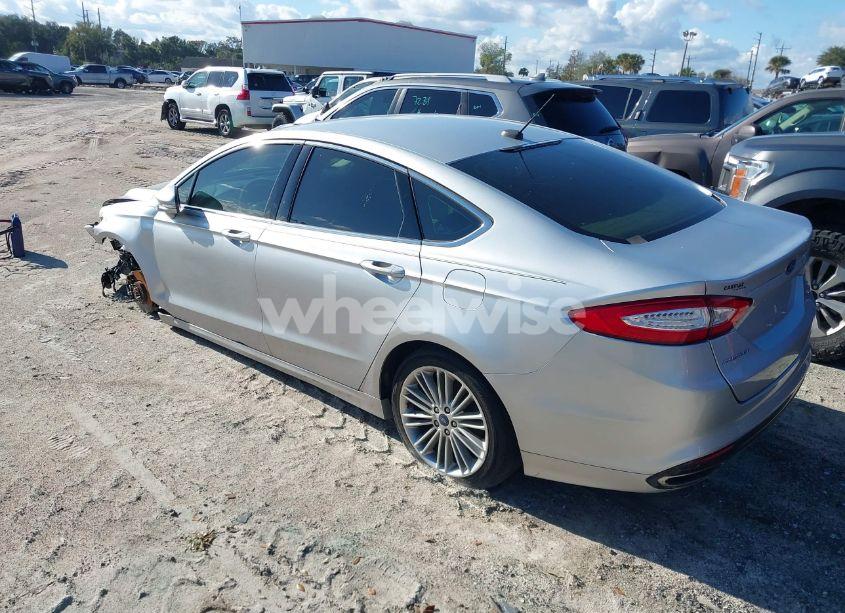 Photo 3 of 2013 Ford Fusion SE (VIN 3FA6P0H98DR212262)