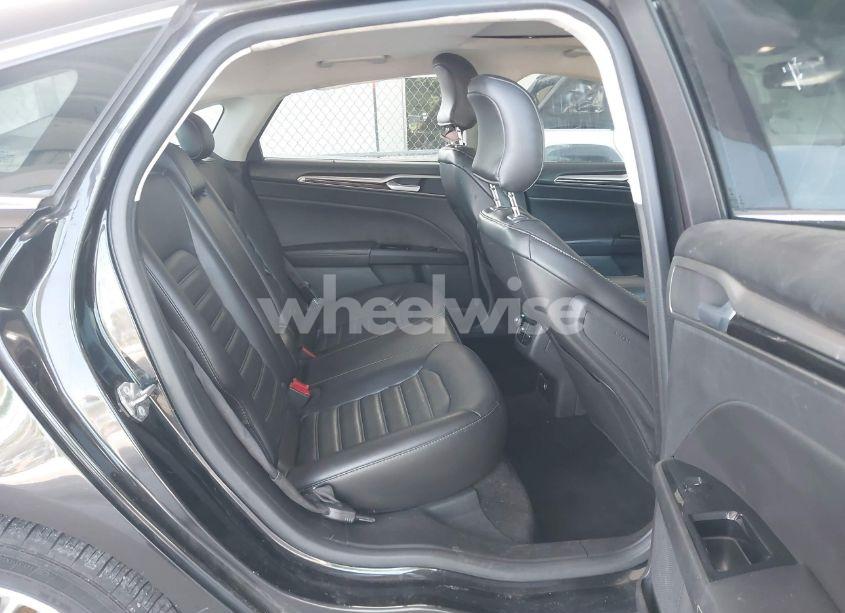 Photo 8 of 2015 Ford Fusion SE (VIN 3FA6P0H98FR203645)