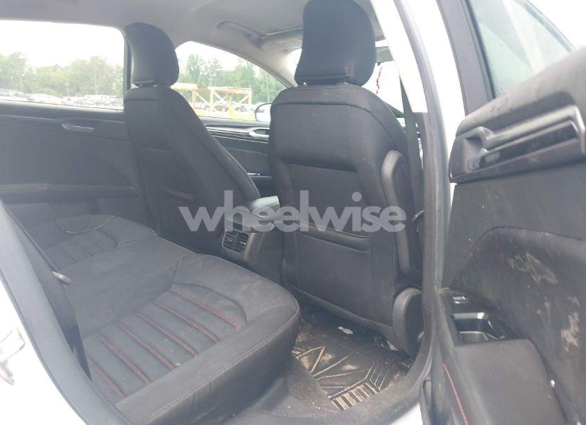 Photo 8 of 2015 Ford Fusion SE (VIN 3FA6P0H98FR239349)