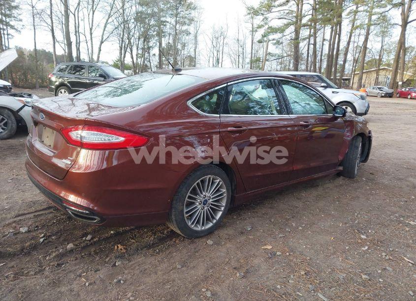 Photo 4 of 2015 Ford Fusion SE (VIN 3FA6P0H98FR273548)