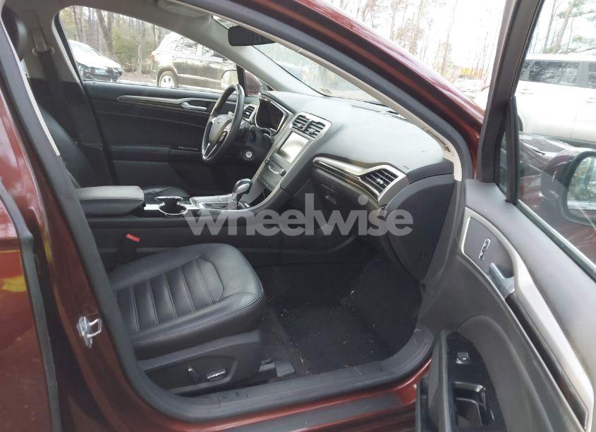 Photo 5 of 2015 Ford Fusion SE (VIN 3FA6P0H98FR273548)