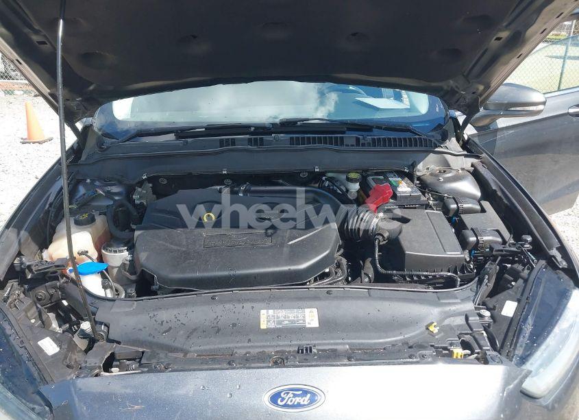 Photo 10 of 2015 Ford Fusion SE (VIN 3FA6P0H98FR283772)