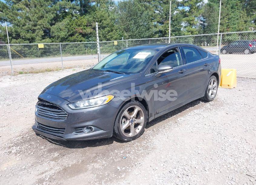 Photo 2 of 2015 Ford Fusion SE (VIN 3FA6P0H98FR283772)