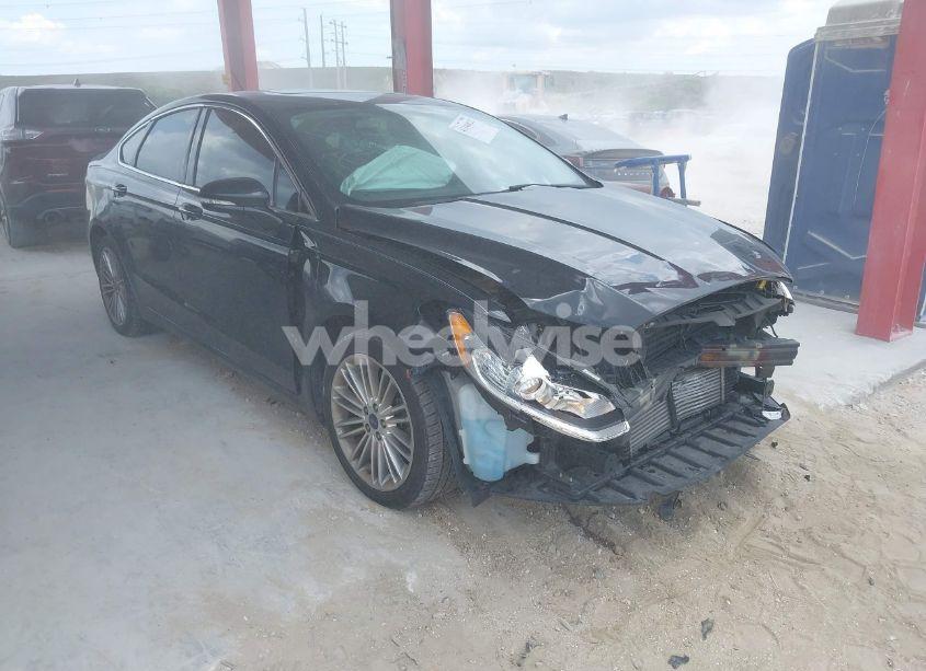 2015 Ford Fusion SE (VIN 3FA6P0H98FR288907) main photo