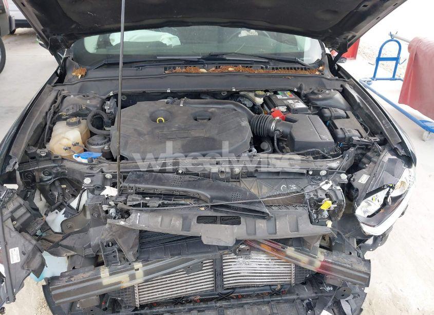 Photo 10 of 2015 Ford Fusion SE (VIN 3FA6P0H98FR288907)