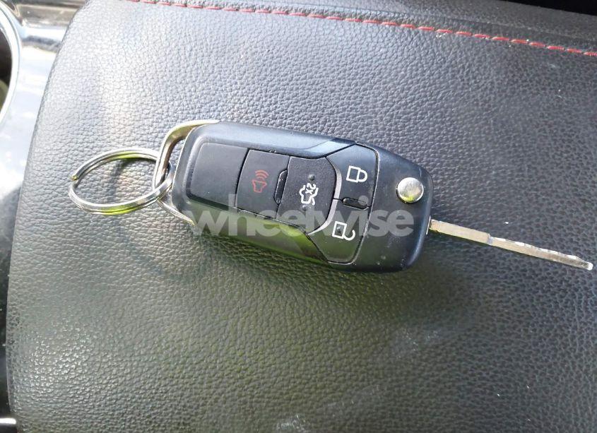 Photo 11 of 2015 Ford Fusion SE (VIN 3FA6P0H98FR303003)