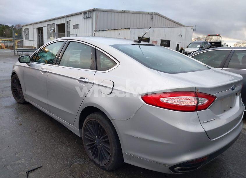 Photo 3 of 2016 Ford Fusion SE (VIN 3FA6P0H98GR129421)