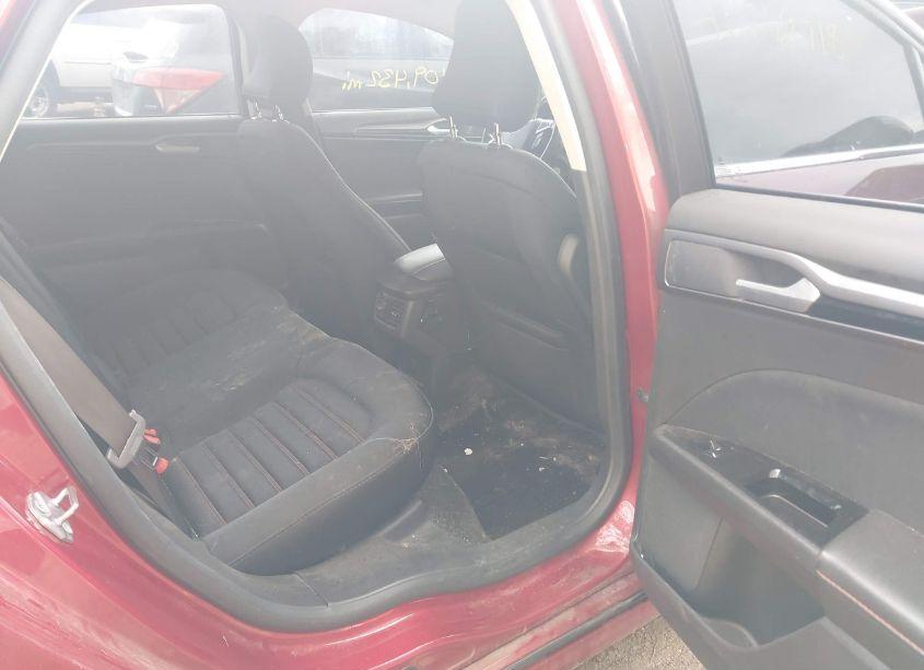 Photo 8 of 2016 Ford Fusion SE (VIN 3FA6P0H98GR254550)