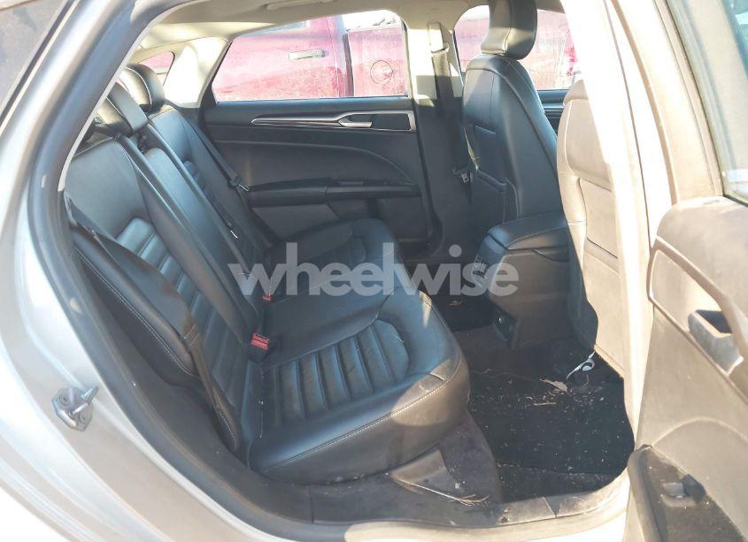 Photo 8 of 2017 Ford Fusion SE (VIN 3FA6P0H98HR181021)