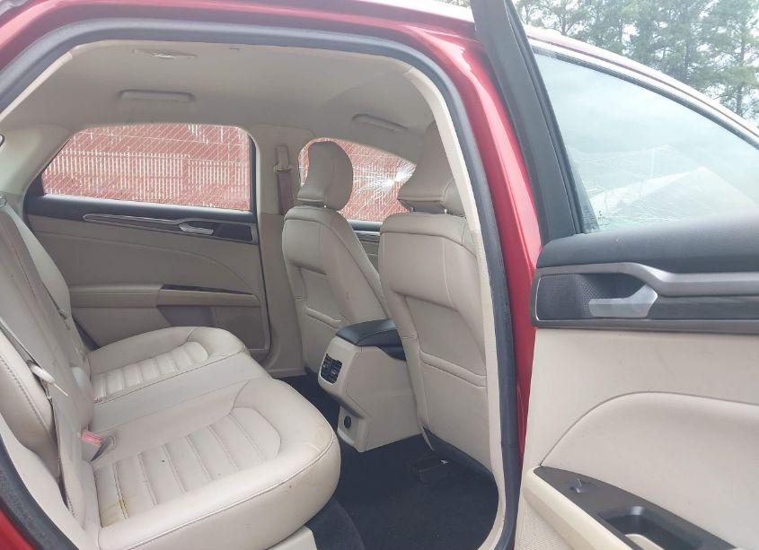 Photo 8 of 2017 Ford Fusion SE (VIN 3FA6P0H98HR194917)