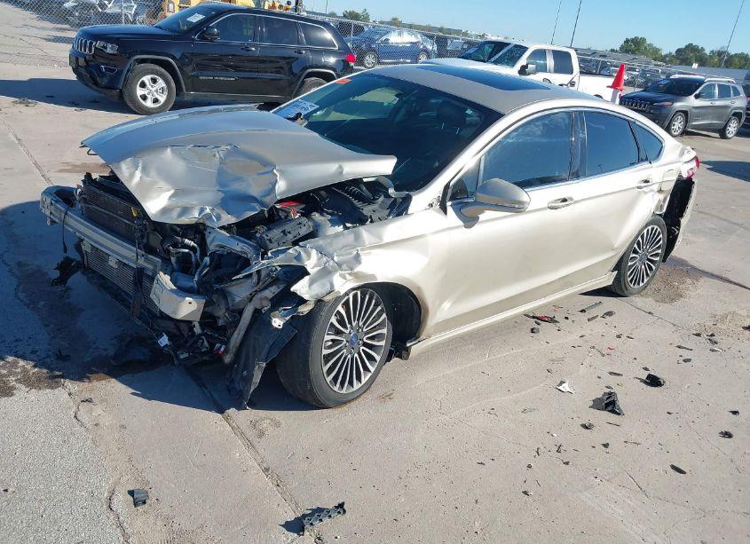 Photo 2 of 2017 Ford Fusion SE (VIN 3FA6P0H98HR366864)