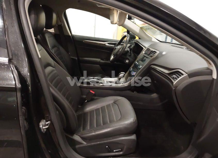 Photo 5 of 2013 Ford Fusion SE (VIN 3FA6P0H99DR220550)