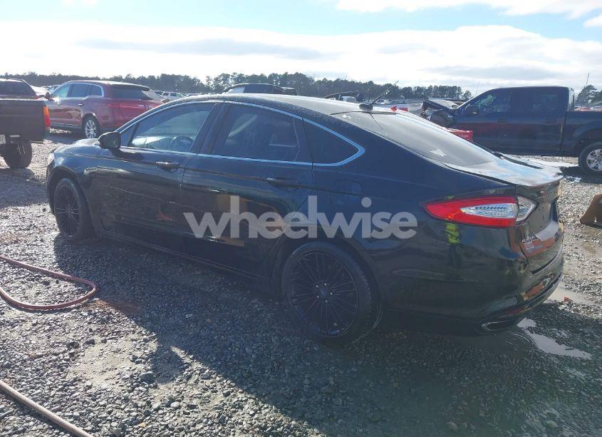 Photo 3 of 2013 Ford Fusion SE (VIN 3FA6P0H99DR236053)