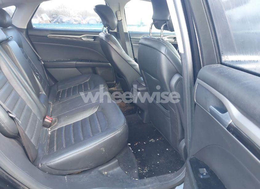 Photo 8 of 2013 Ford Fusion SE (VIN 3FA6P0H99DR236053)