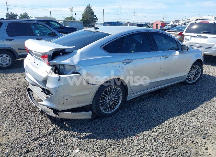 Photo 4 of 2013 Ford Fusion SE (VIN 3FA6P0H99DR284104)
