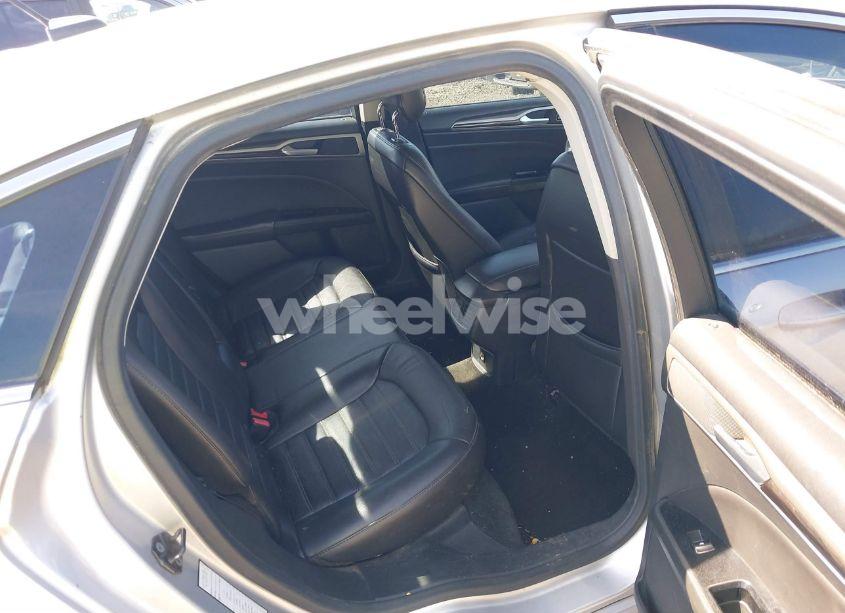 Photo 8 of 2013 Ford Fusion SE (VIN 3FA6P0H99DR284104)